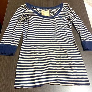 Abercrombie striped top